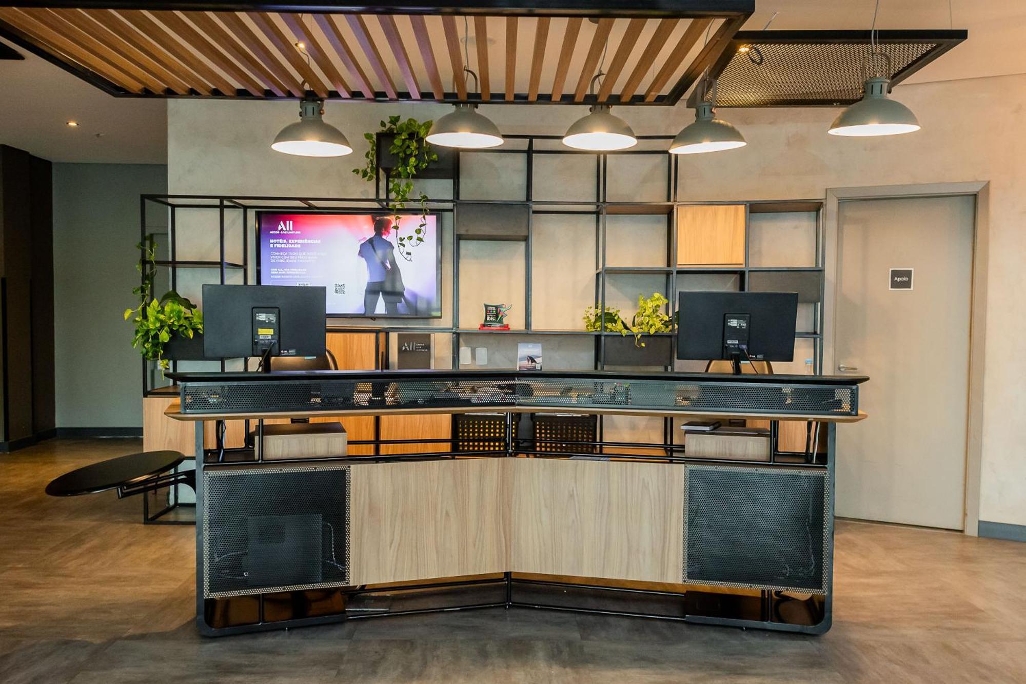 Hotel Ibis Vitoria Aeroporto Exteriér fotografie